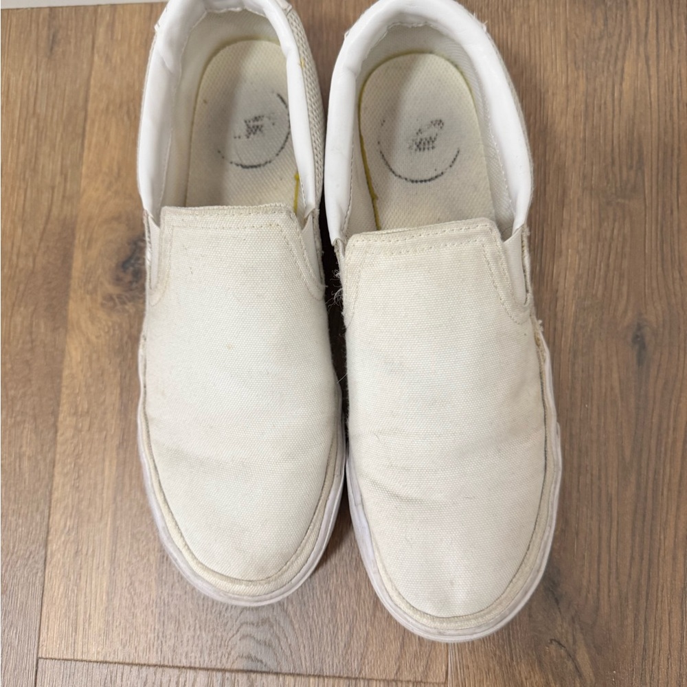 Nike White Slip-On Sneakers - Picture 2 of 6